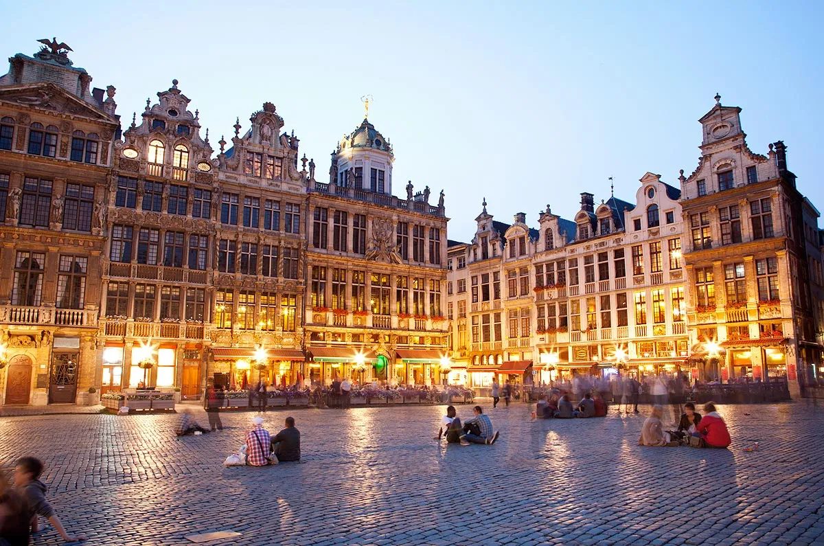 De Rotterdam a Bruxelas